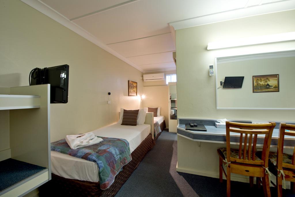 Motel Mineral Sands 3*